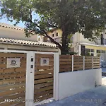 Apartamento Dimitris's & Evangelia's Loft Homes With Garden, Near Airport & Town *