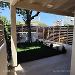Apartamento Dimitris's & Evangelia's Loft Homes With Garden, Near Airport & Town *