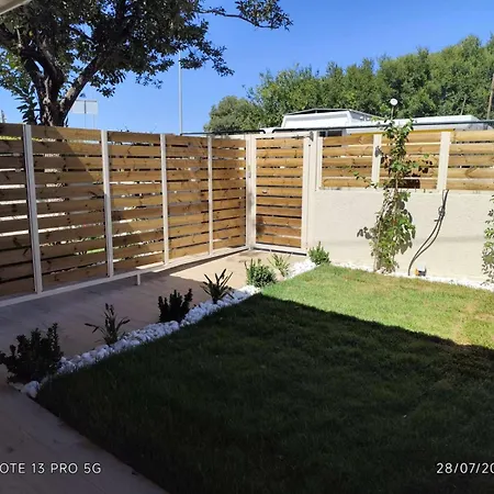 Dimitris's & Evangelia's Loft Homes With Garden, Near Airport & Town * Corfu (city)