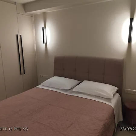Apartmán Dimitris's & Evangelia's Loft Homes With Garden, Near Airport & Town *